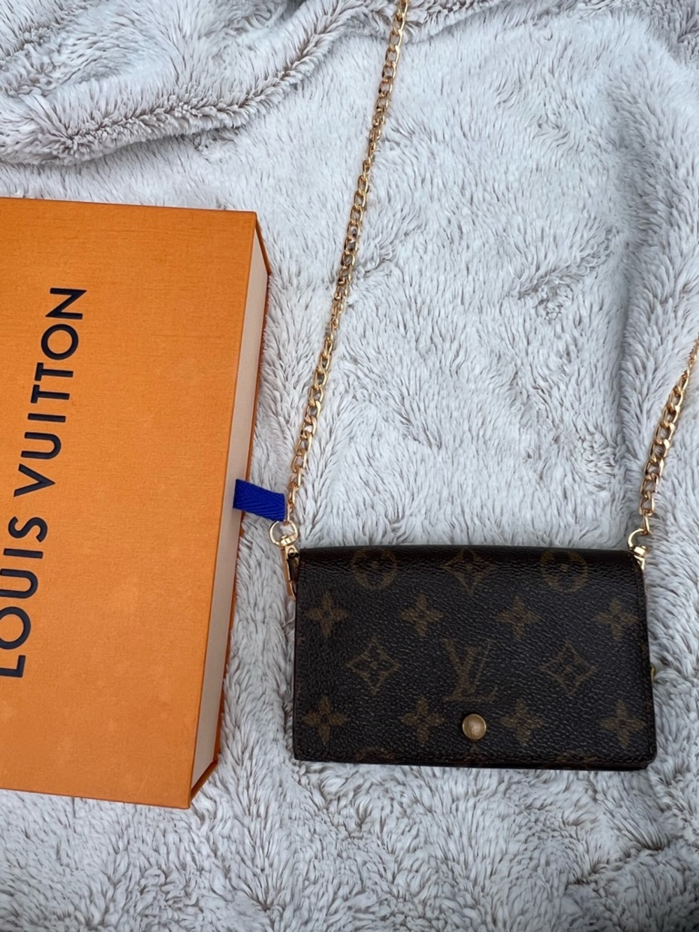 Louis Vuitton Brown Monogram Crossbody Wallet with Gold Chain